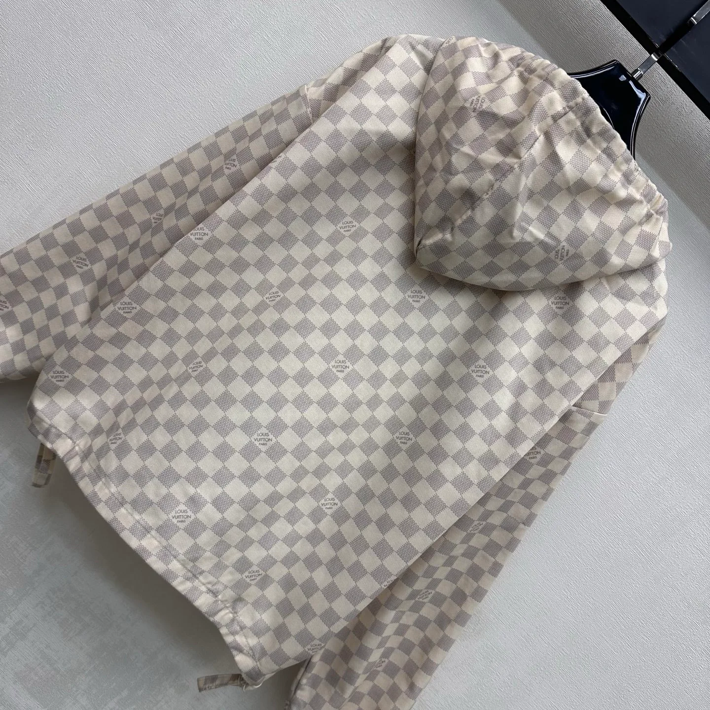 Women's Jackets And Down Jackets LOUIS VUITTON 18228475