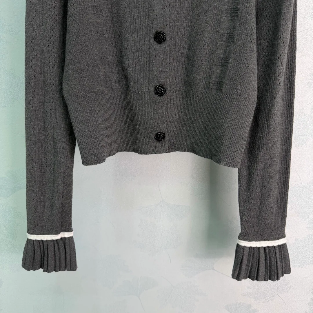 Women's Jumpers And Sweaters MIU MIU 18211570