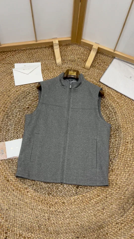 Men's Vests BRUNELLO CUCINELLI 17572063