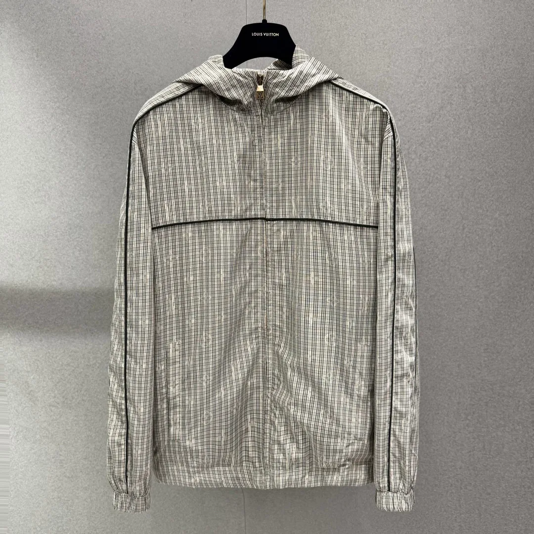Men's Jackets And Down Jackets LOUIS VUITTON 17081696