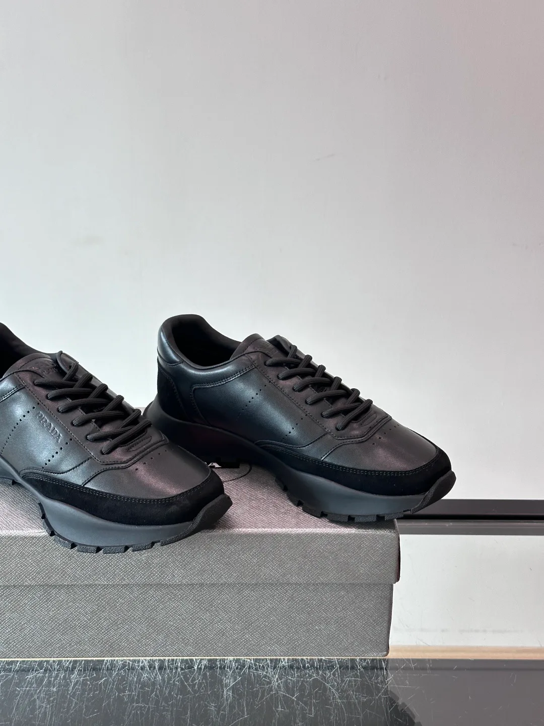 Men's Sneakers PRADA 18449496