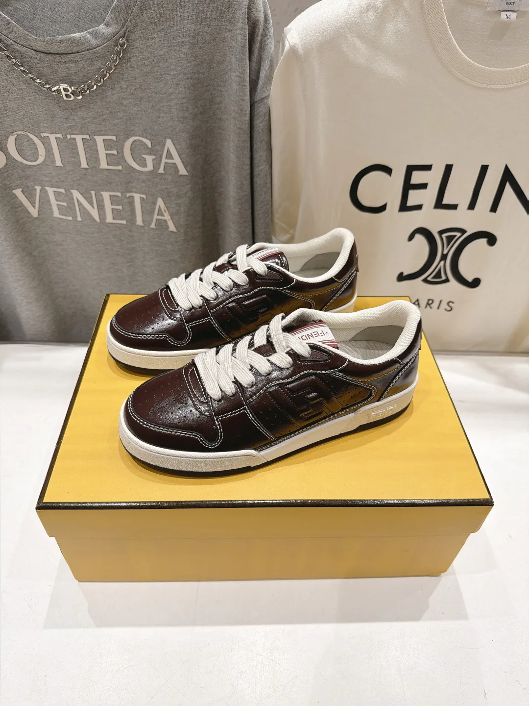 Women's Sneakers FENDI 17908447