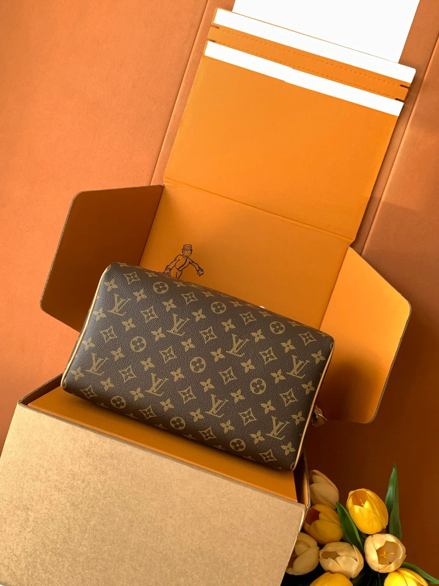Women's Classic Handbags LOUIS VUITTON 18156575