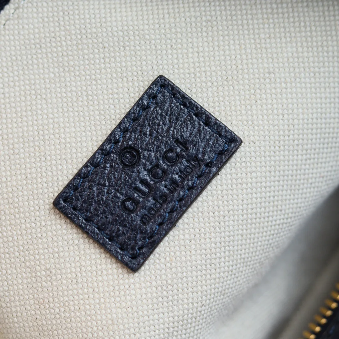 Women's Classic Handbags GUCCI 17947483