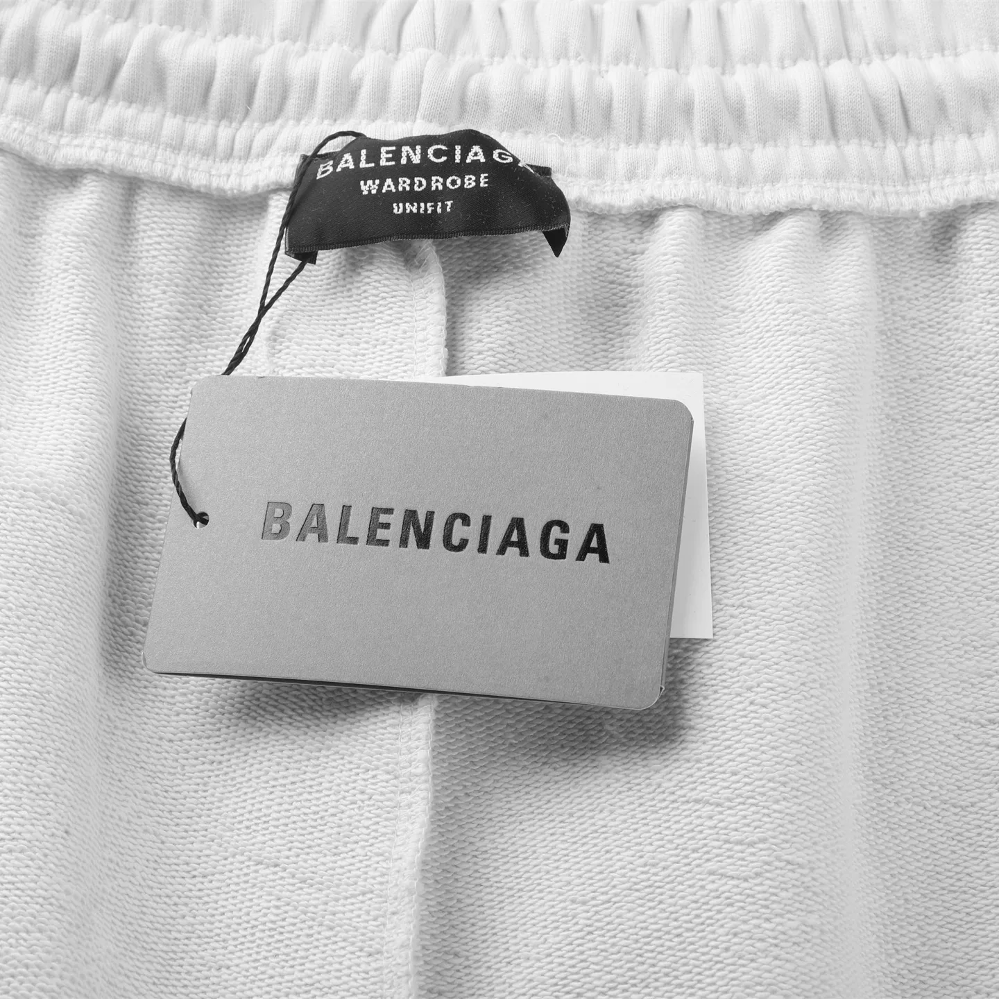 Women's Shorts BALENCIAGA 18190604