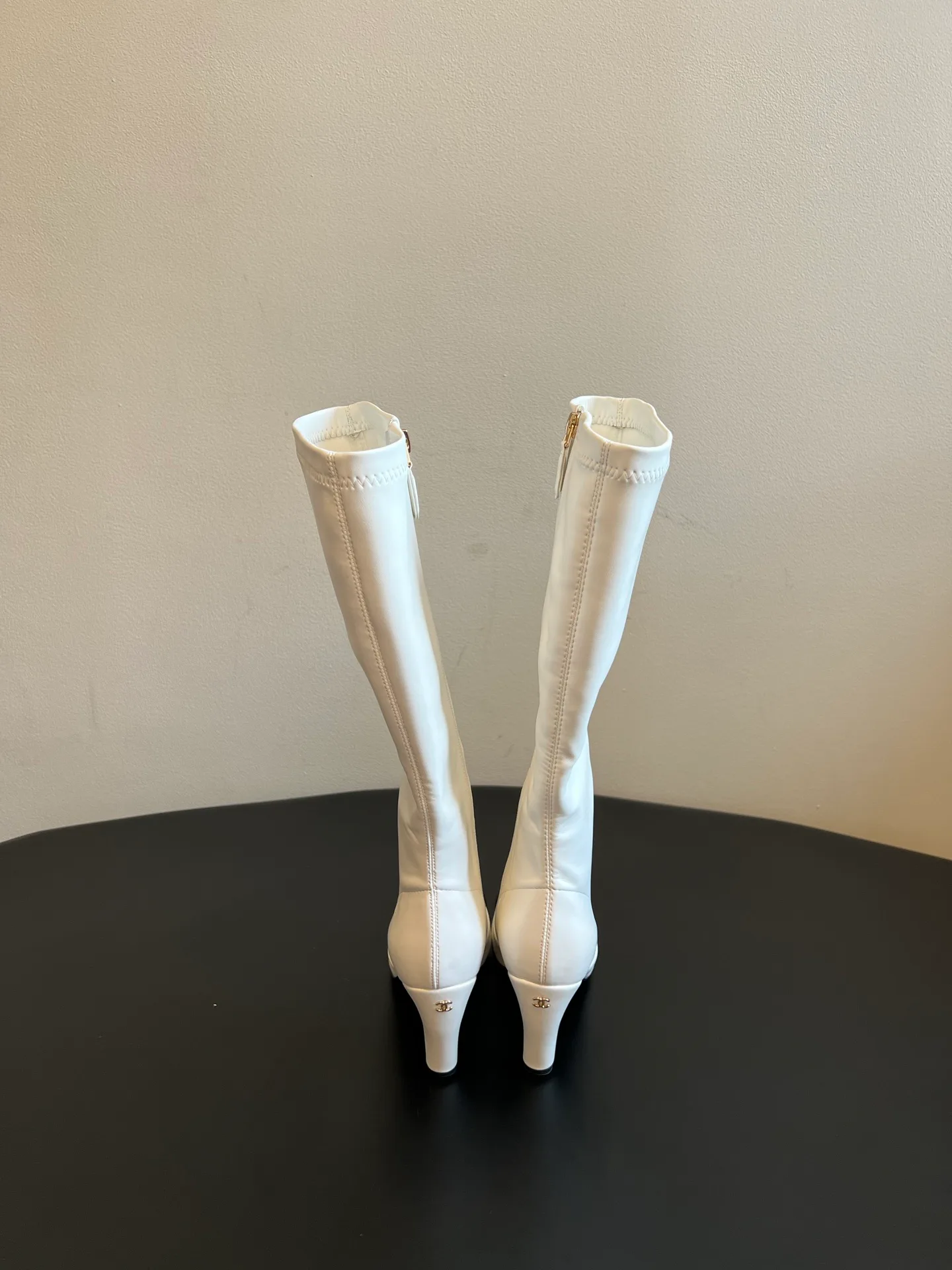Women's Boots CHANEL 18137190