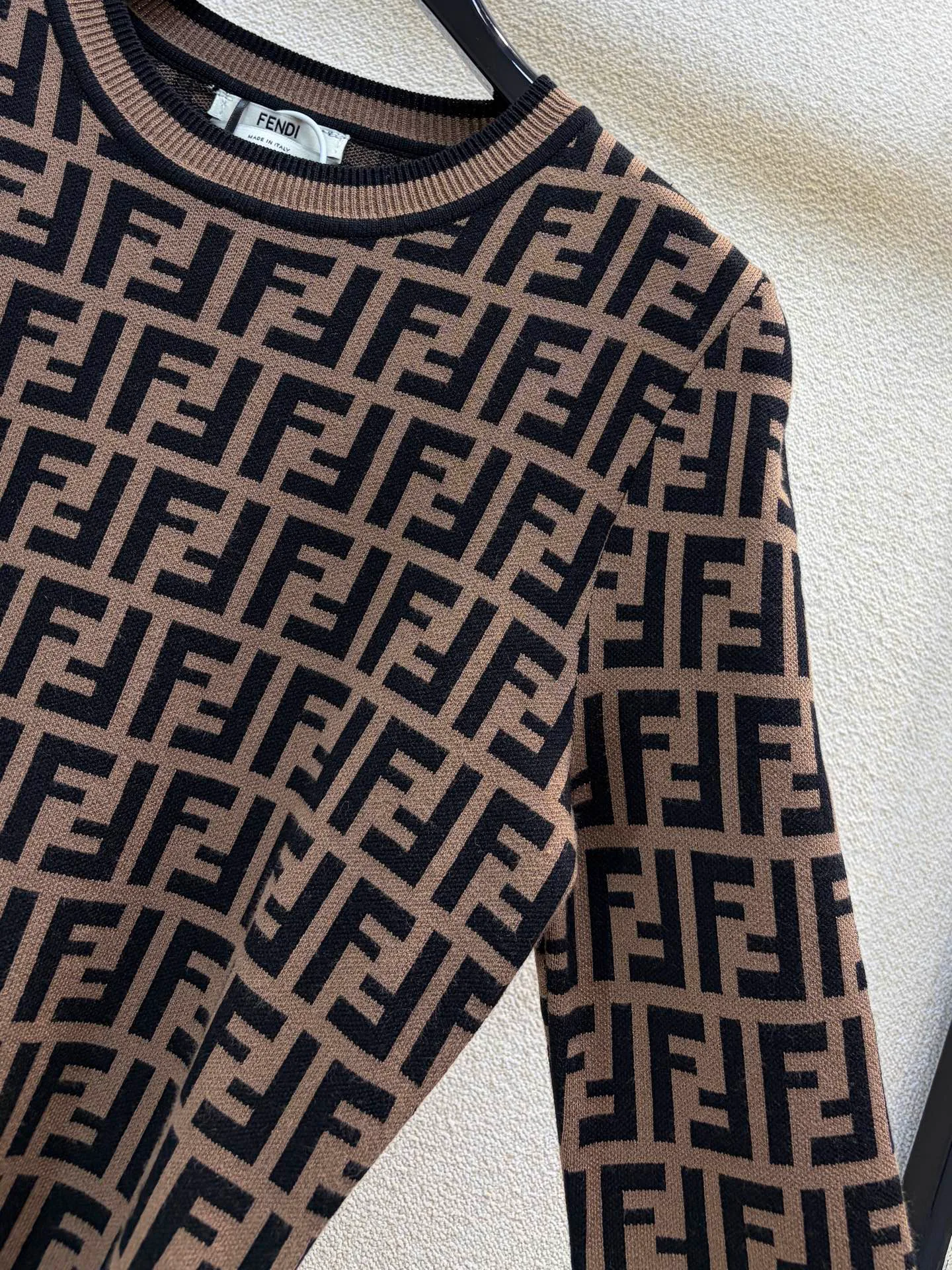 Women's Jumpers And Sweaters FENDI 18128354