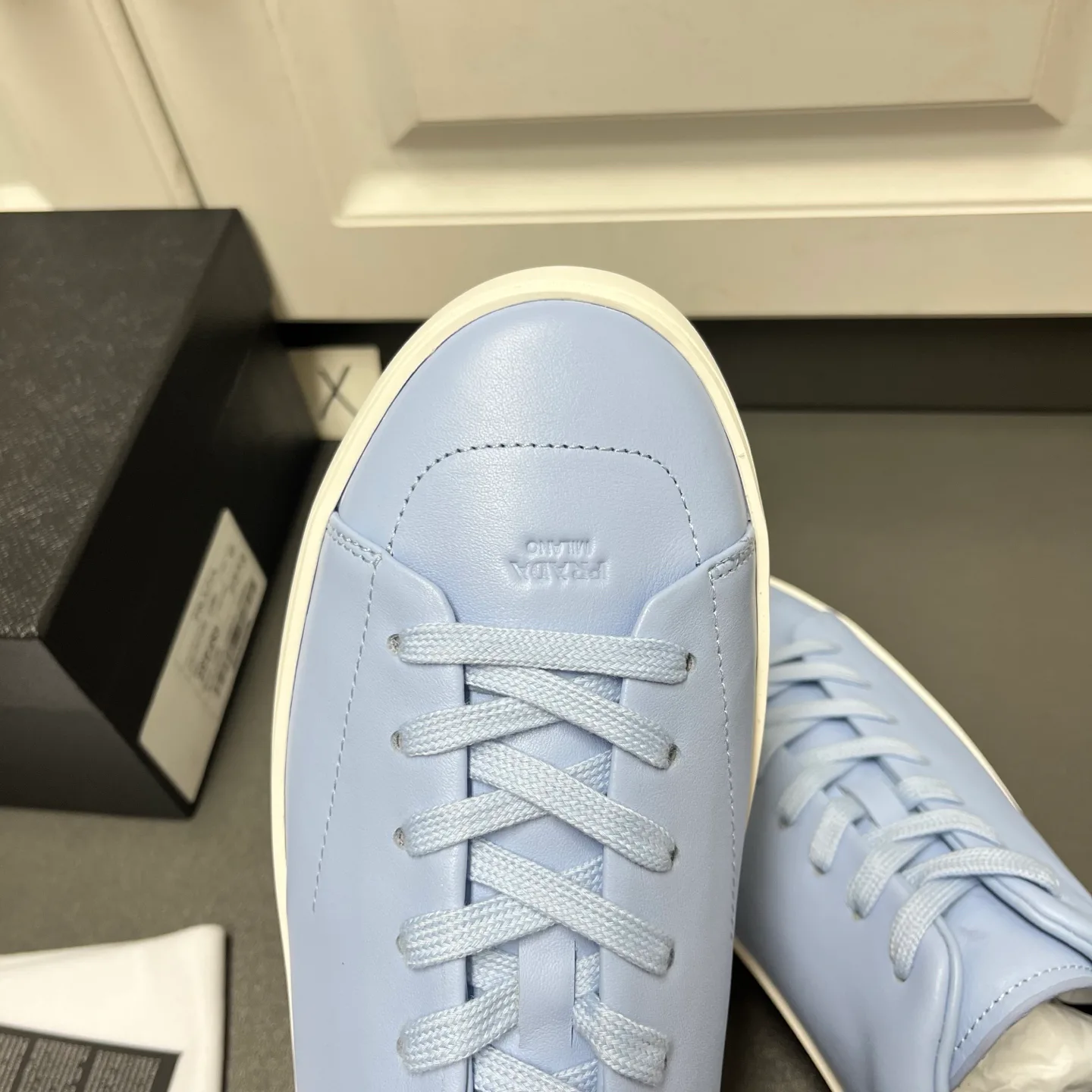 Men's Sneakers PRADA 16940088