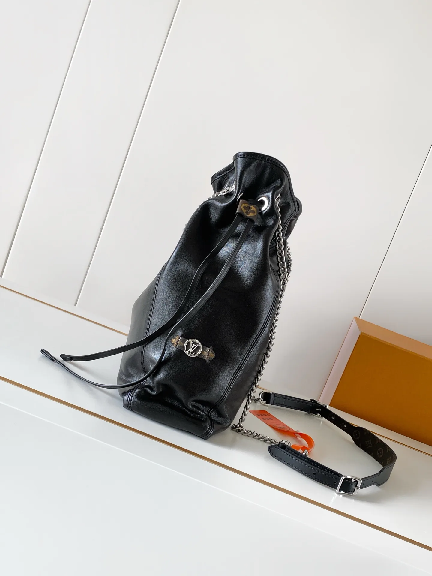 Women's Classic Handbags LOUIS VUITTON 17886750
