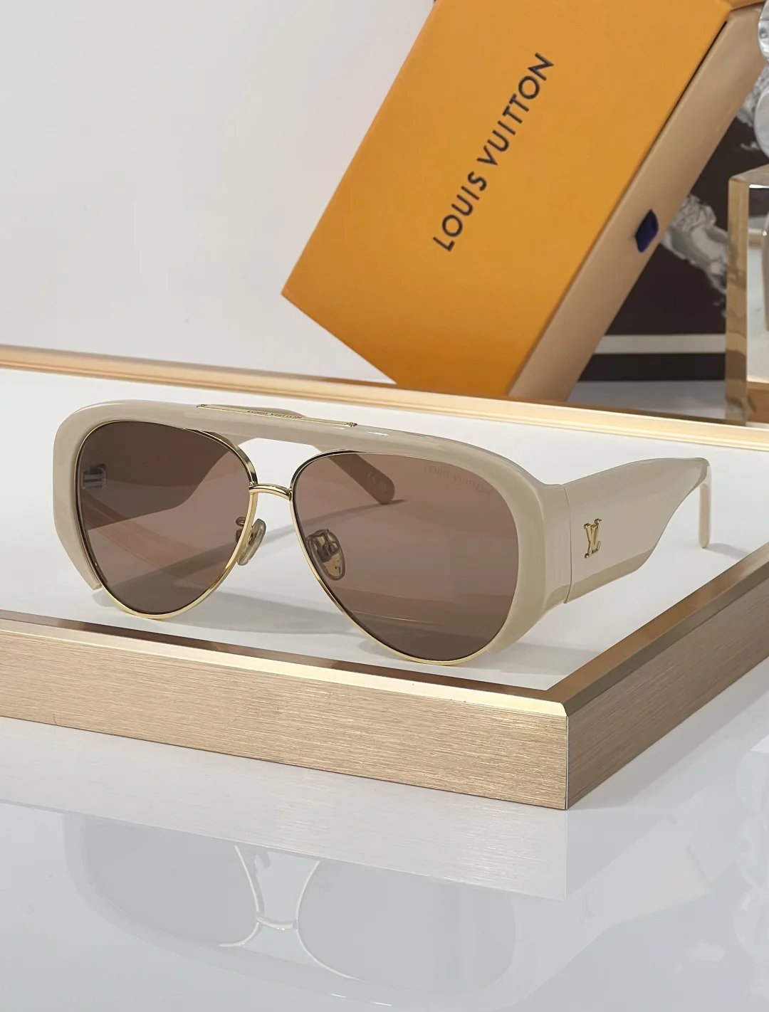 Glasses LOUIS VUITTON 16919890