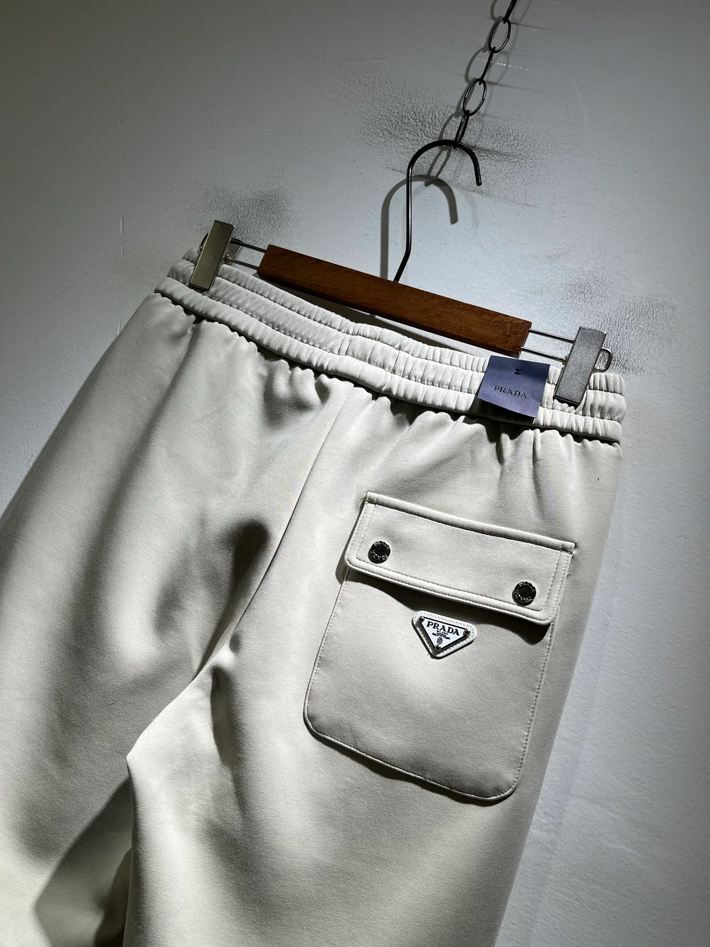 Men's Trousers PRADA 18343132