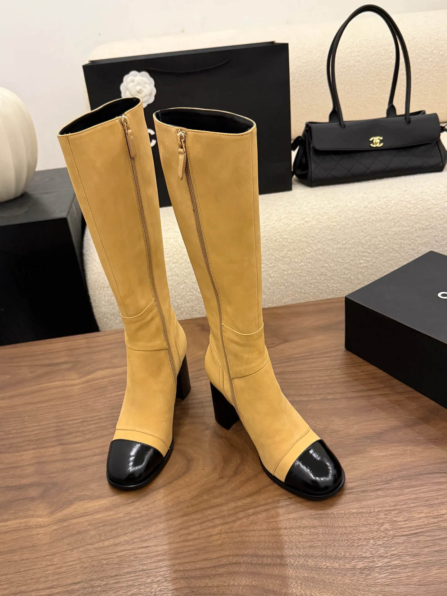 Women's Boots CHANEL 17939488