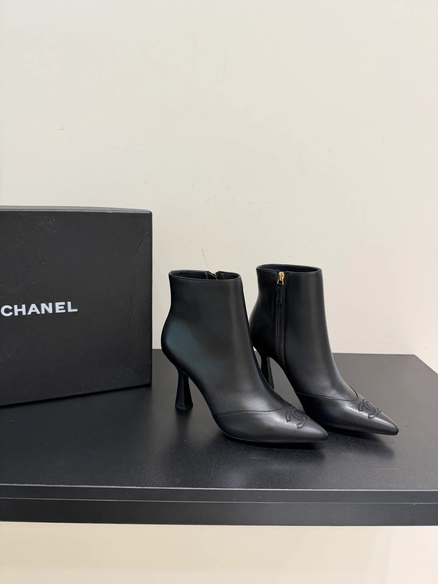 Women's Booties CHANEL 18244925