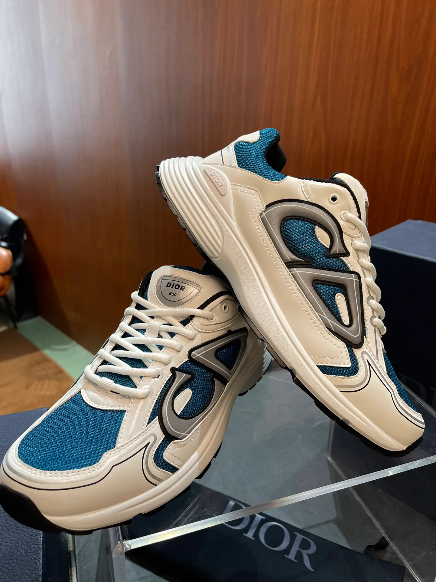 Women's Sneakers CHRISTIAN DIOR 17891270
