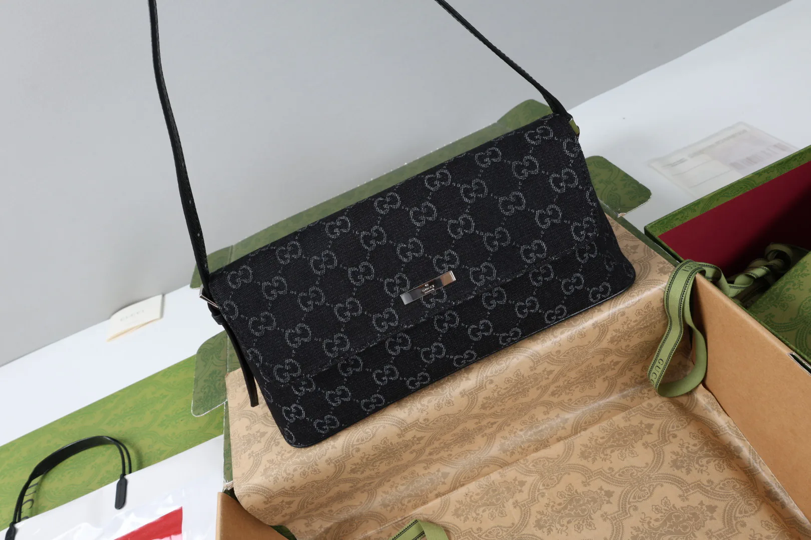Women's Classic Handbags GUCCI 18065237