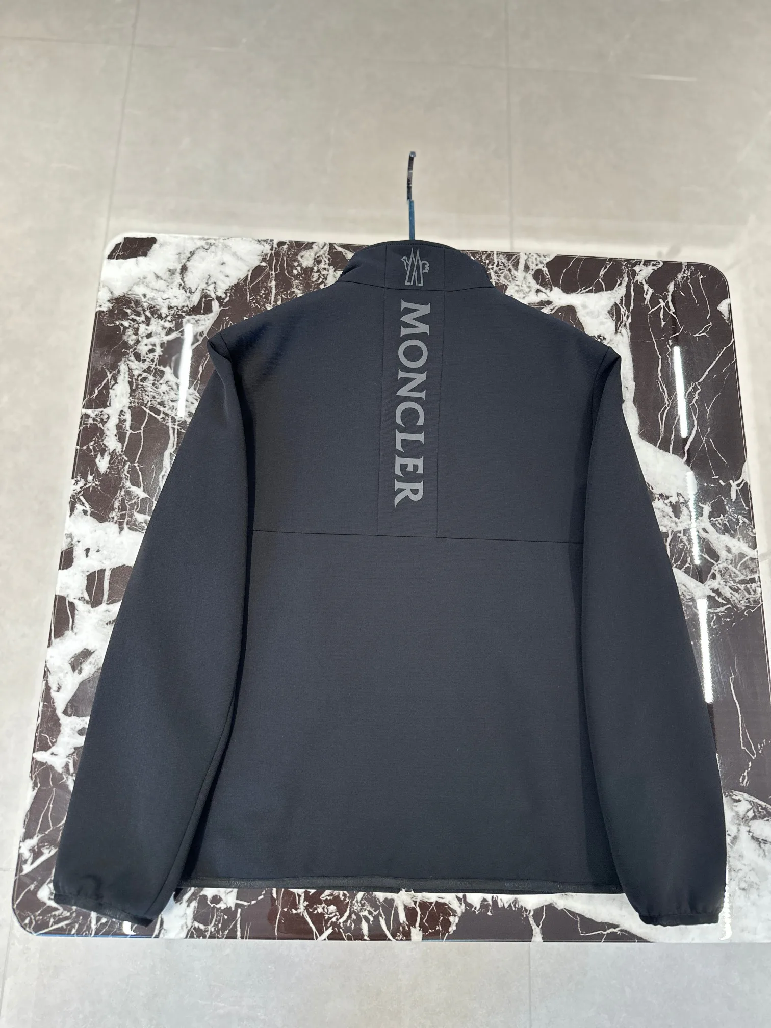 Men's Jackets And Down Jackets MONCLER 17967014