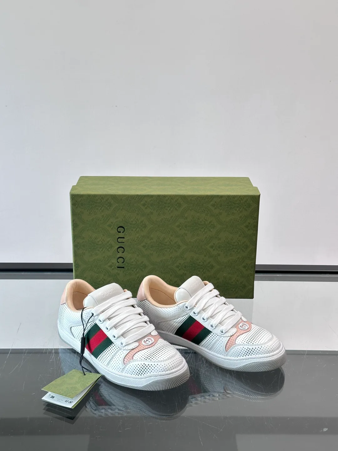 Men's Sneakers GUCCI 18142193