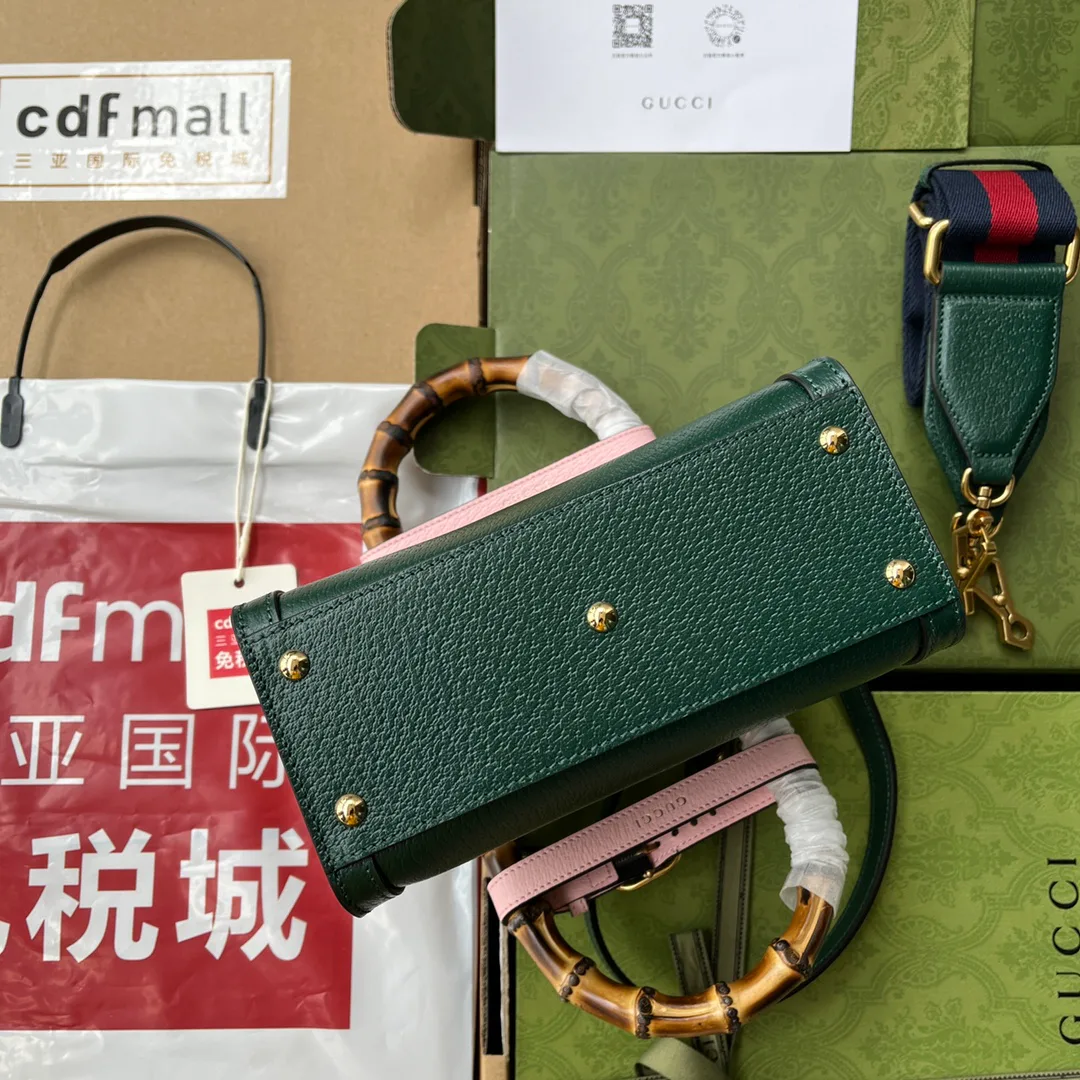 Women's Classic Handbags GUCCI 18065388