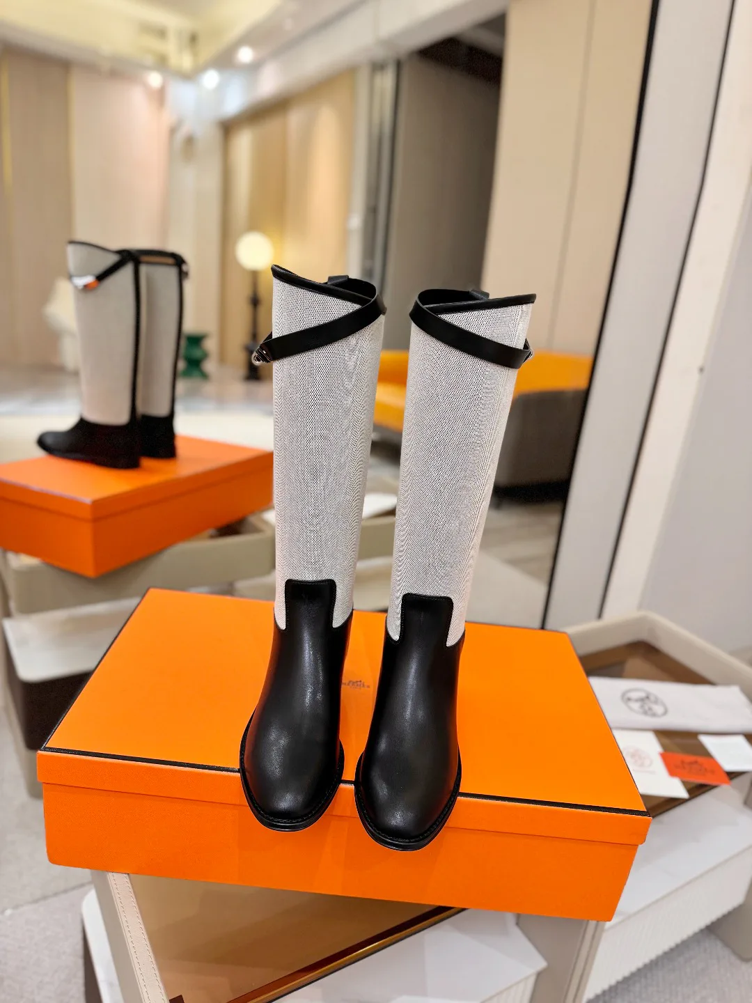 Women's Boots HERMES 18521321