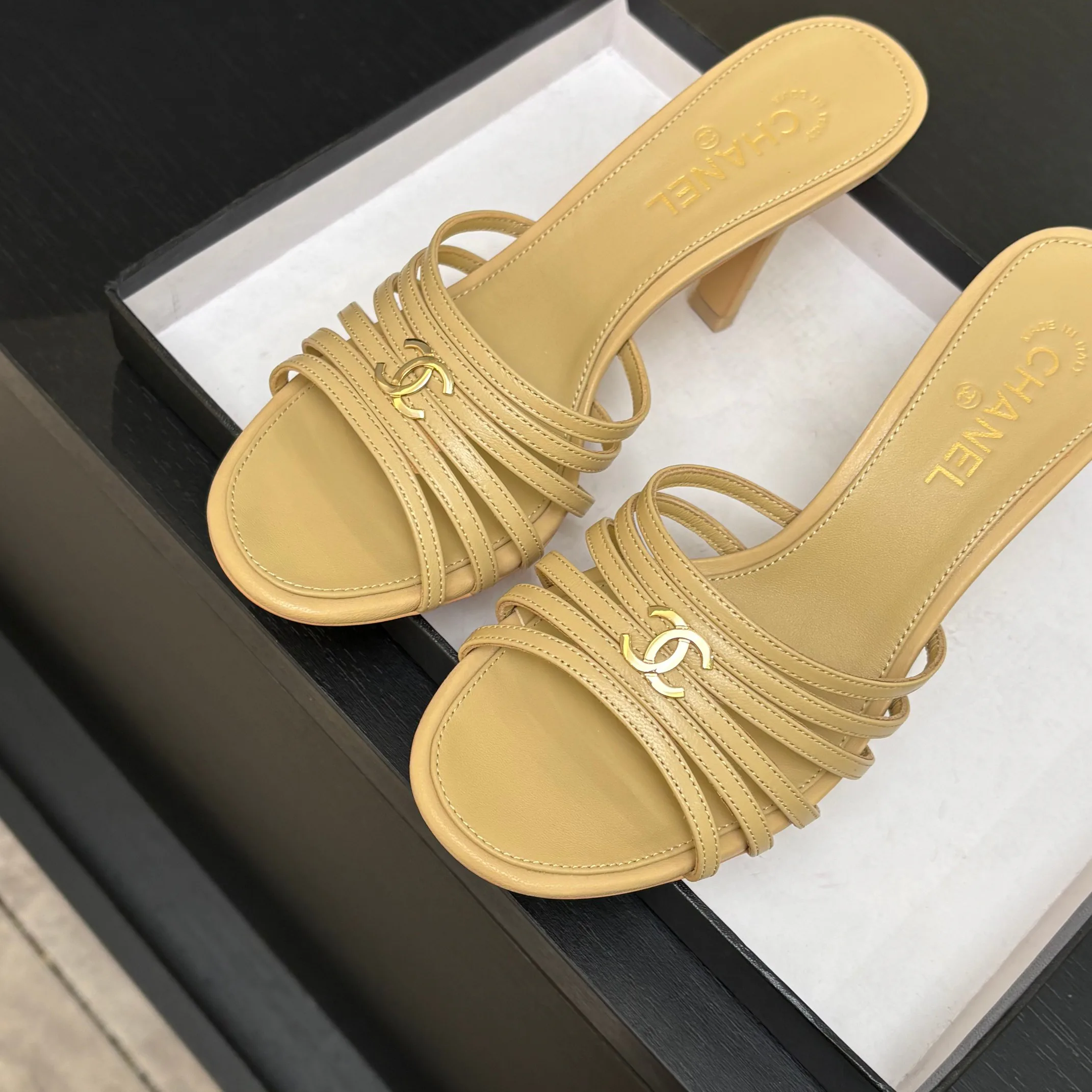 Women's Open-Toe Sandals CHANEL 16953063