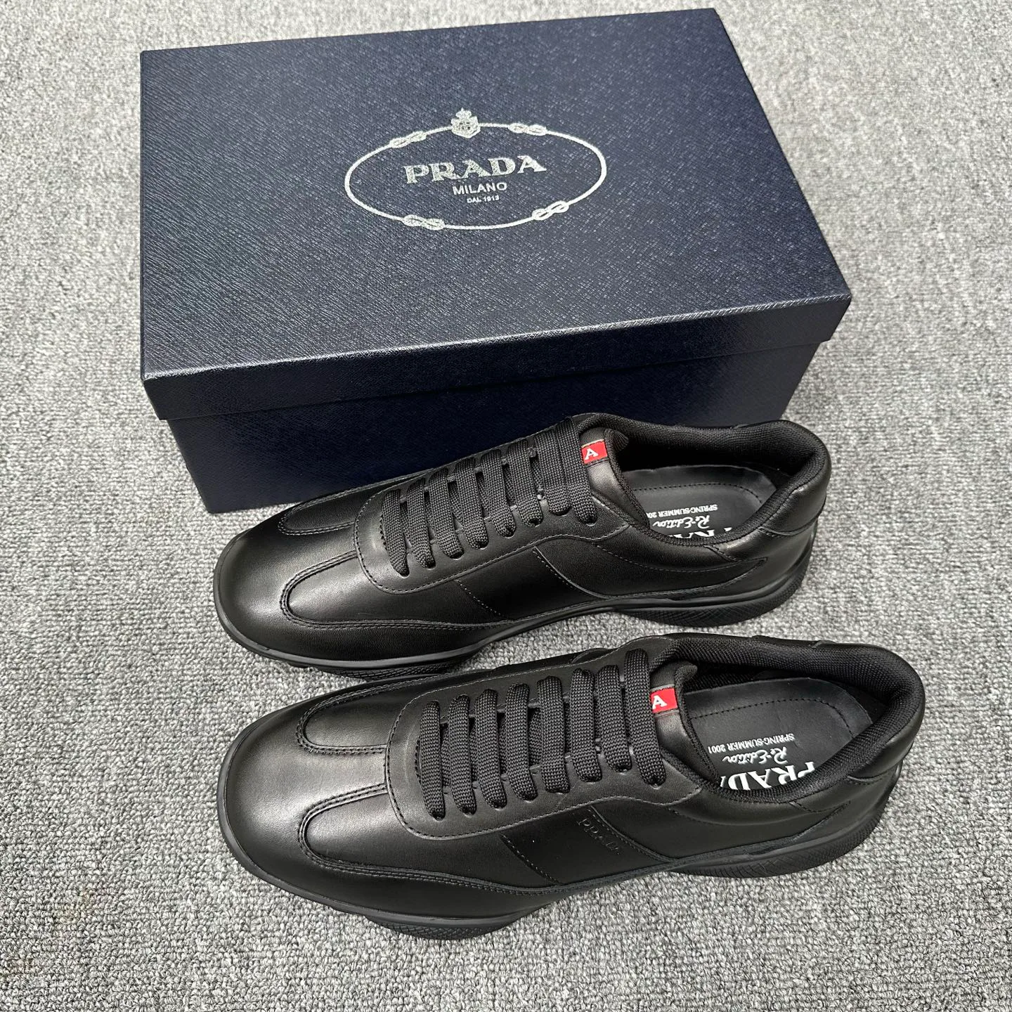 Men's Sneakers PRADA 18076327
