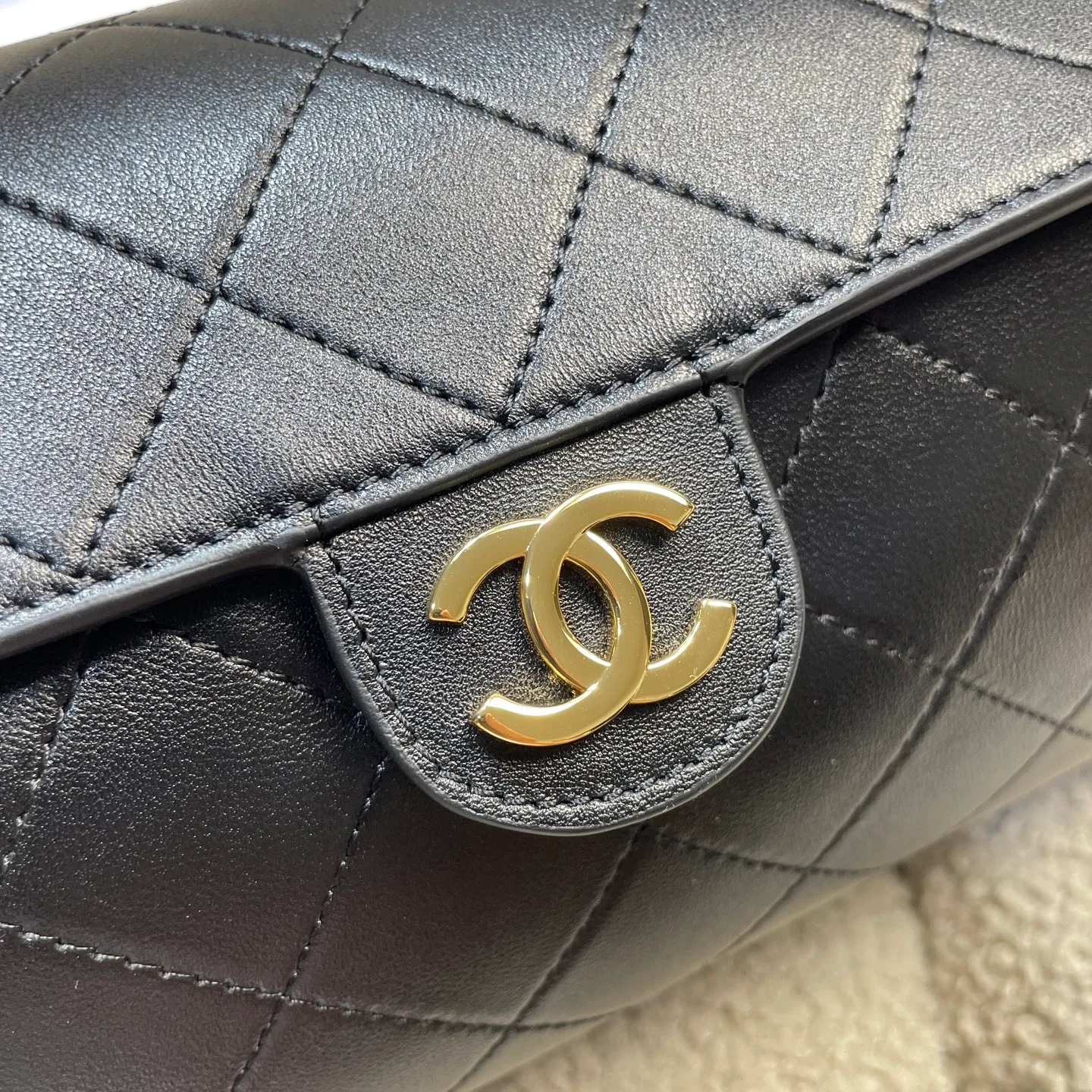 Women's Classic Handbags CHANEL 18000350