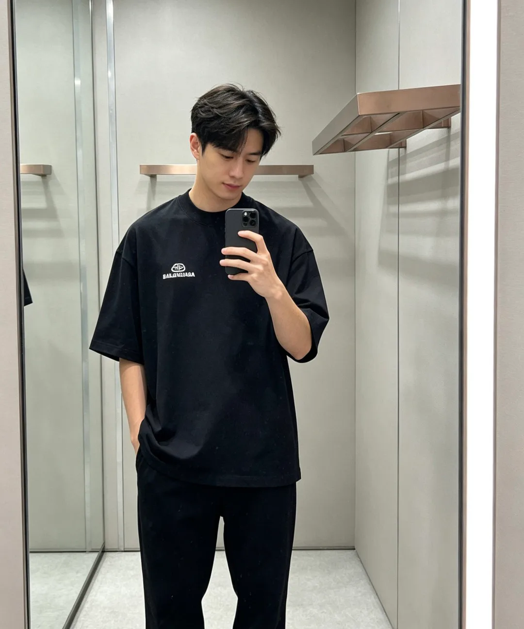 Men's T-Shirts BALENCIAGA 17810714