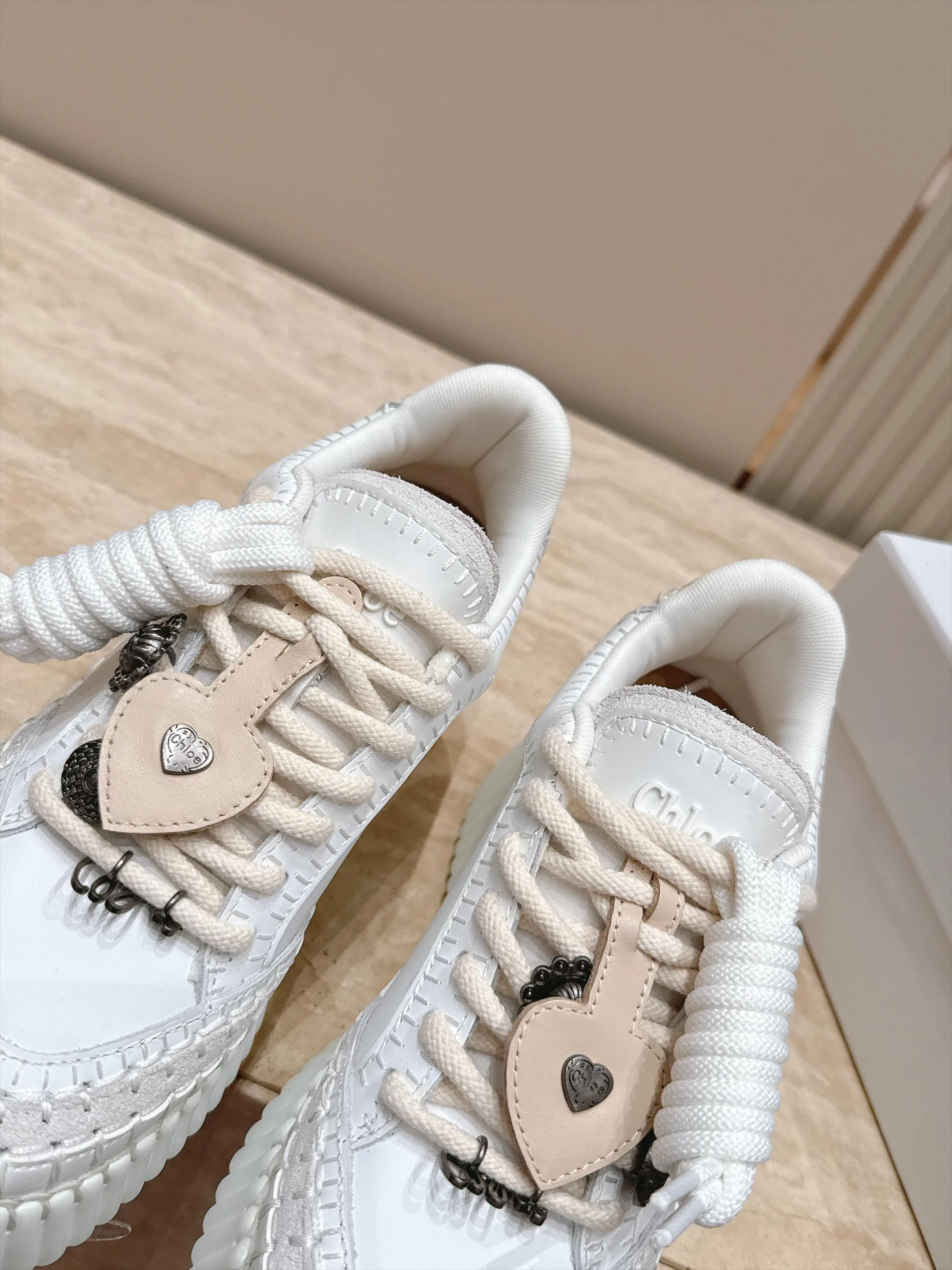 Women's Sneakers CHLOE 18436553