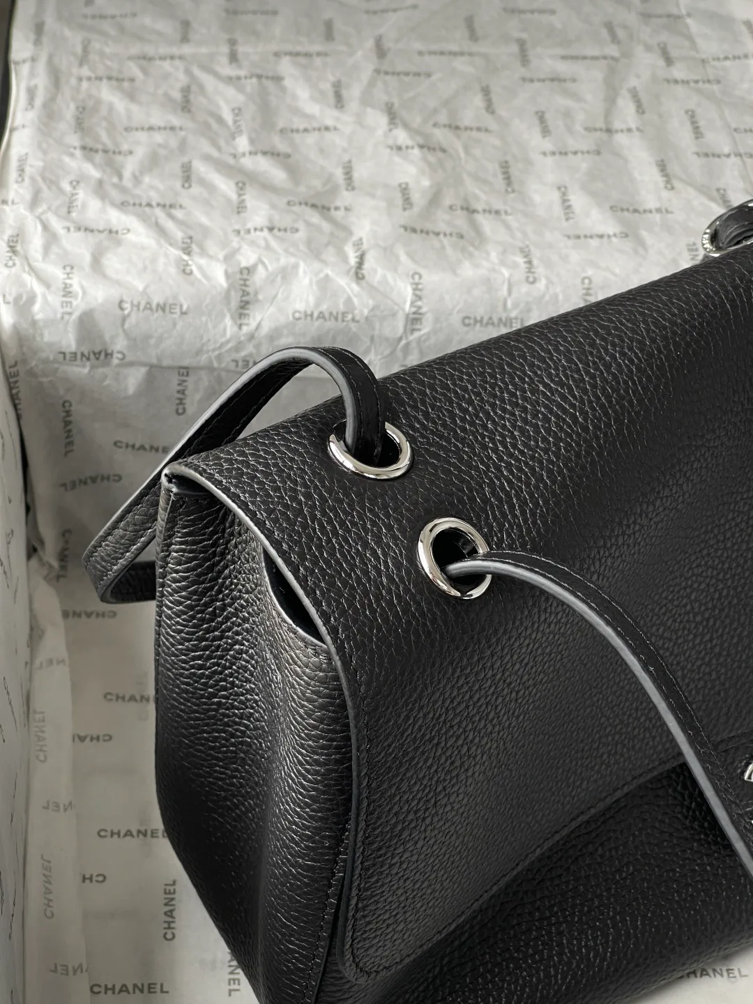 Women's Classic Handbags CHANEL 17802527