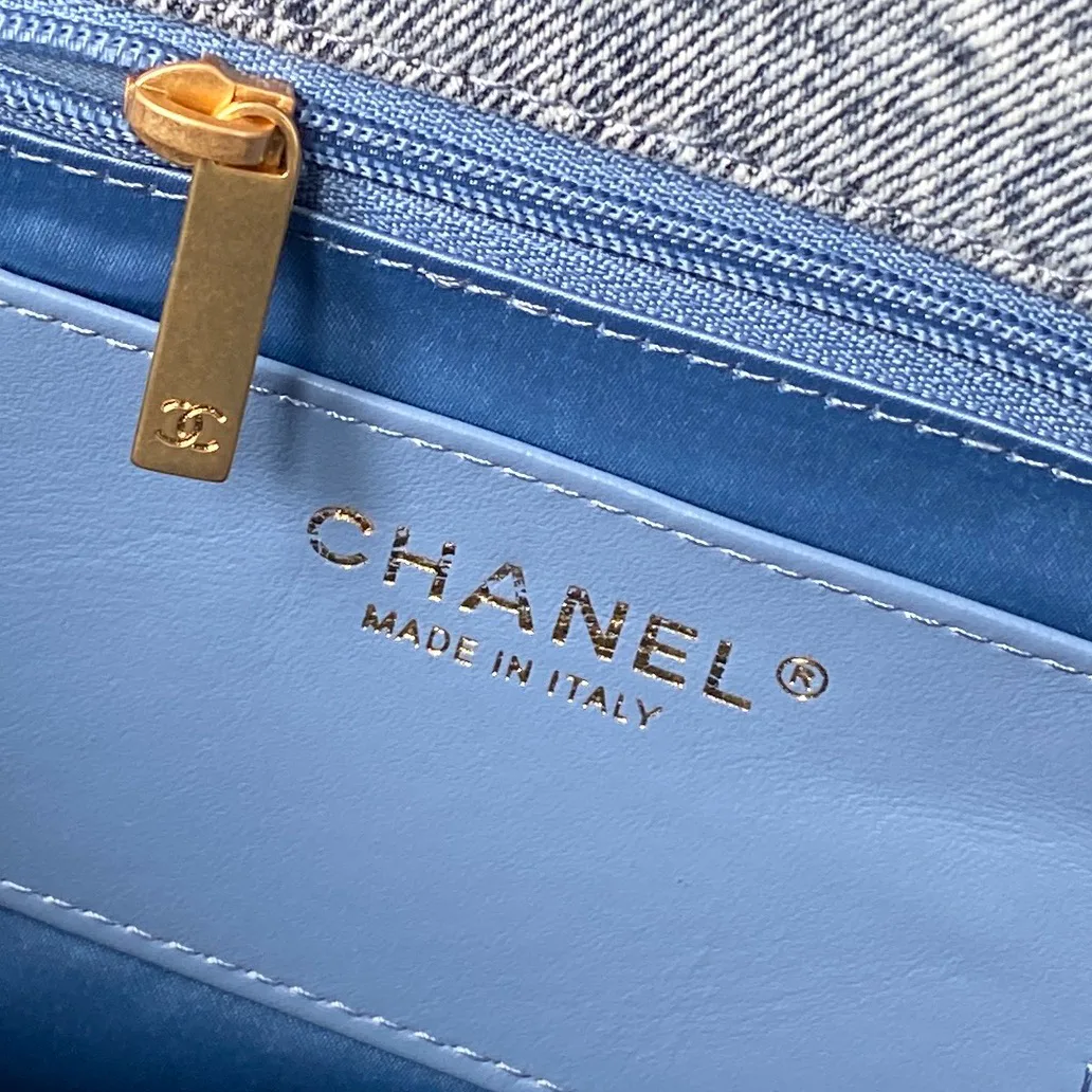 Women's Classic Handbags CHANEL 18207751