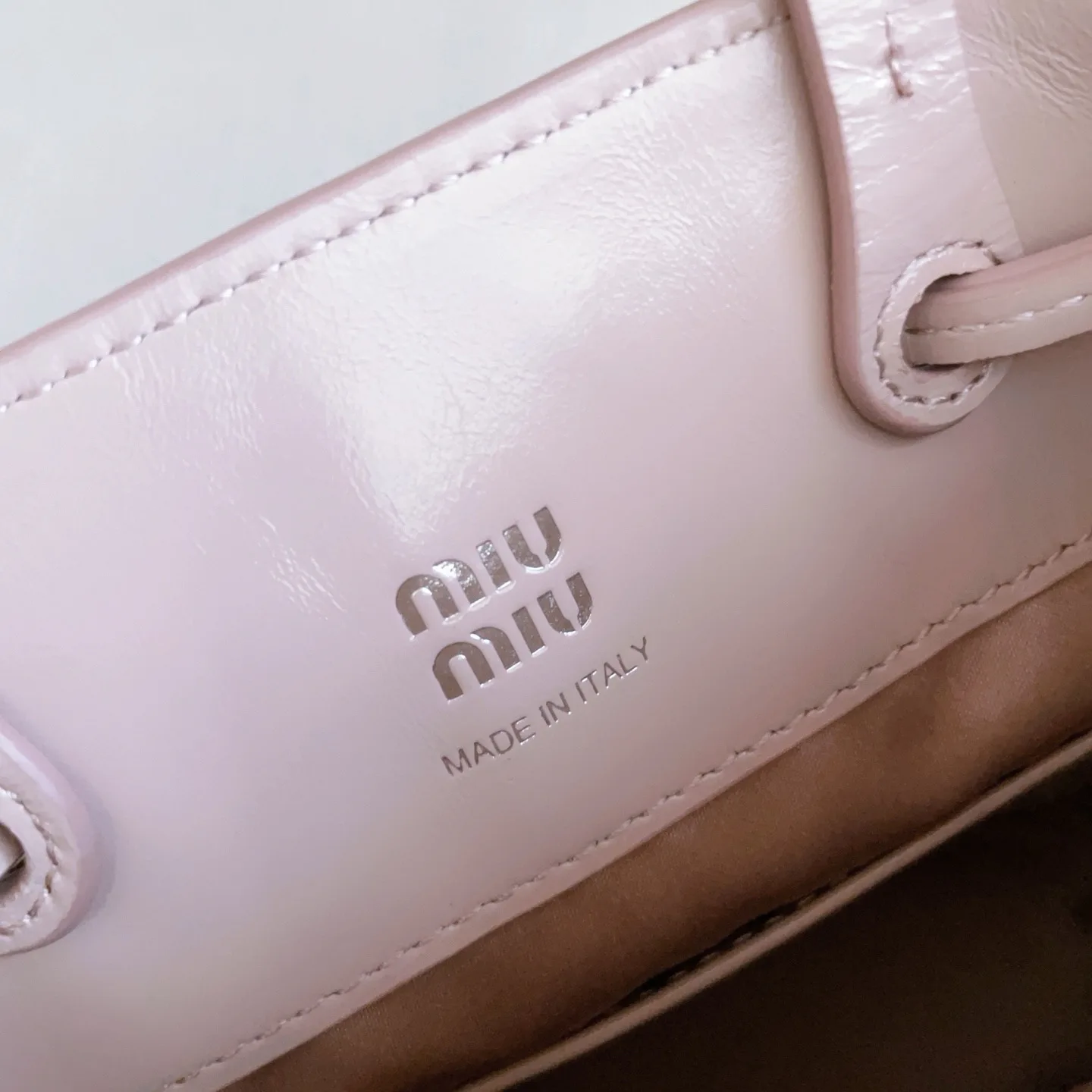 Women's Shoulder Bags MIU MIU 17890648