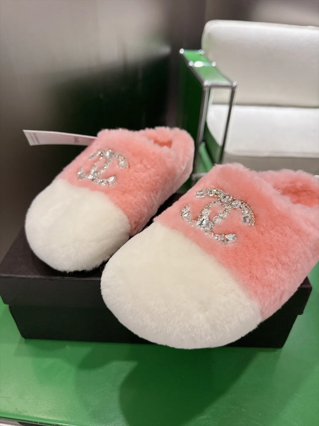 Women's Slippers CHANEL 18053389