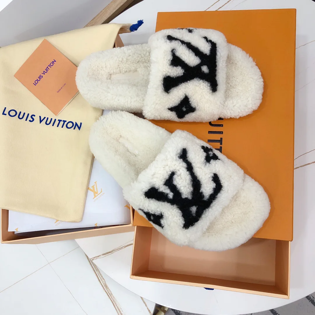 Women's Slippers LOUIS VUITTON 18152851