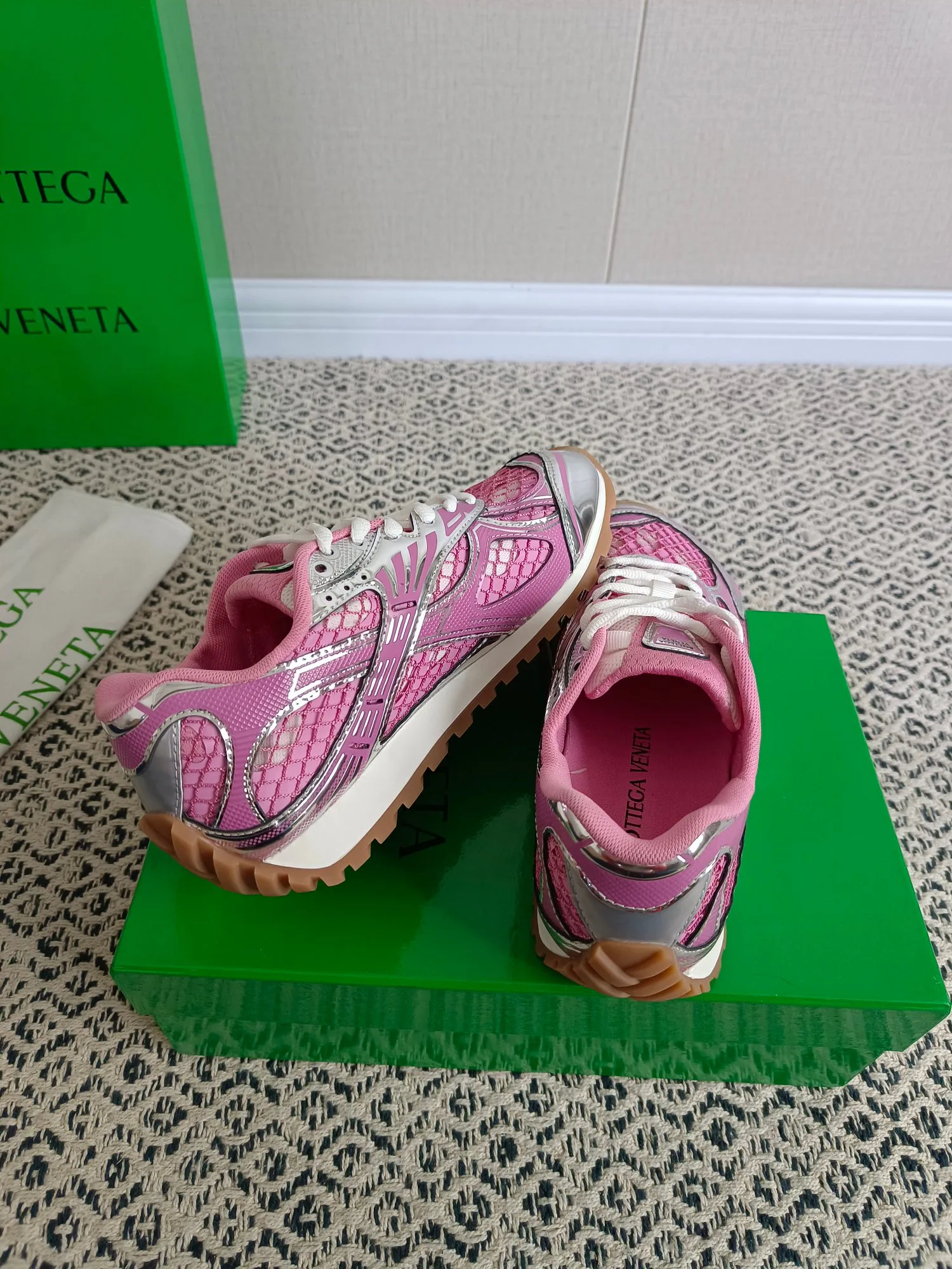 Women's Sneakers BOTTEGA VENETA 18273979