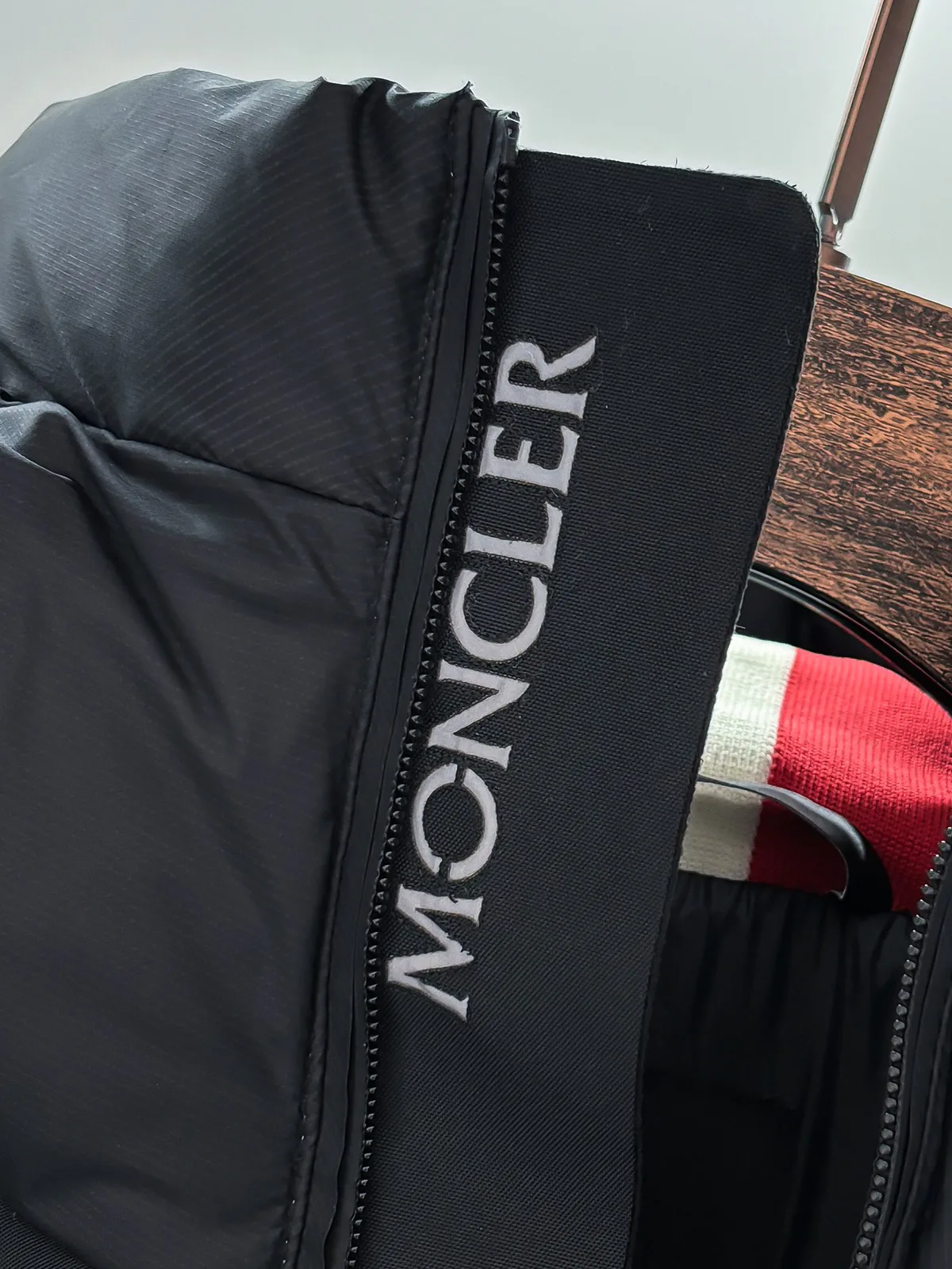 Men's Jackets And Down Jackets MONCLER 18295894