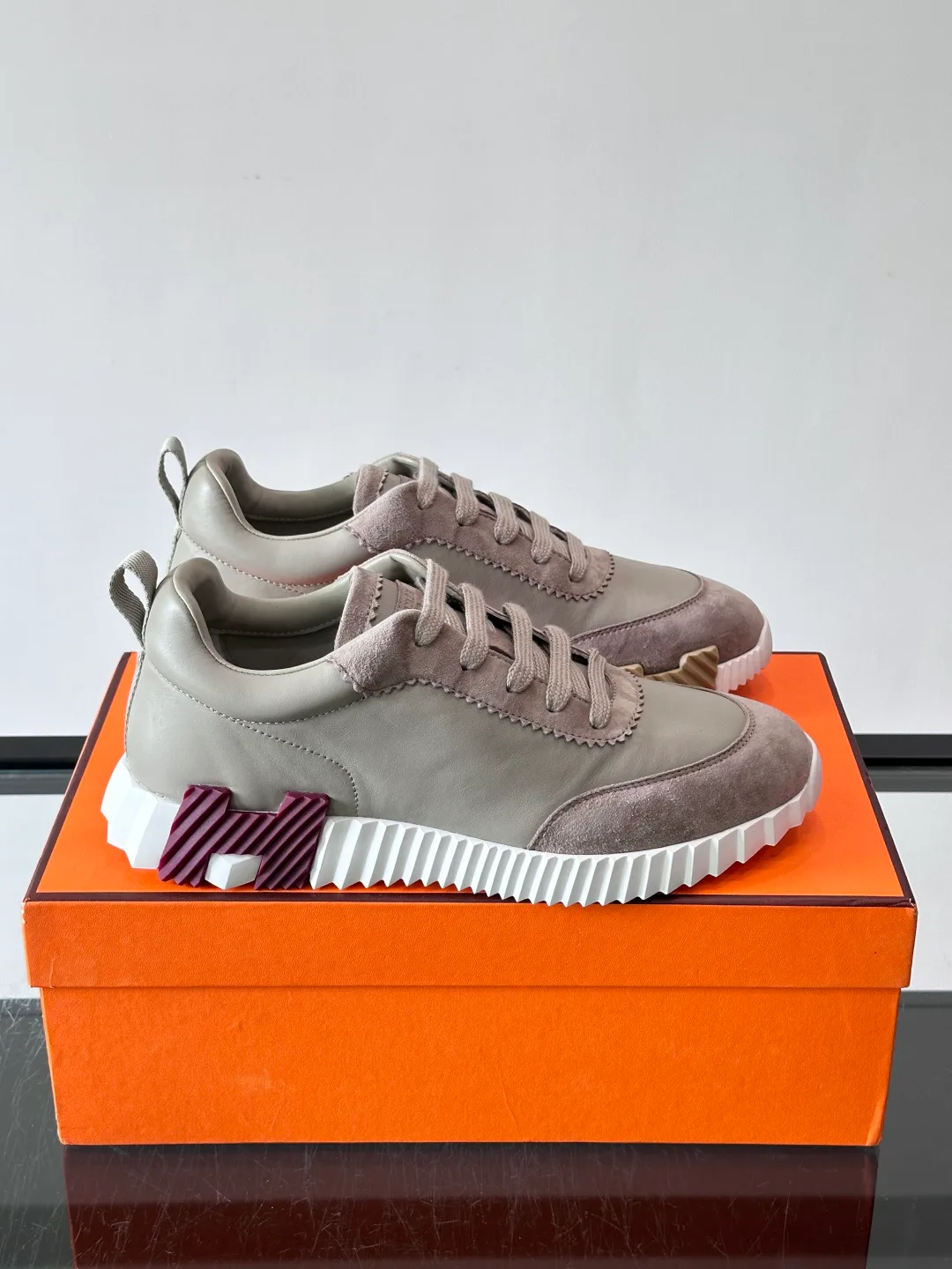 Women's Sneakers HERMES 18102591