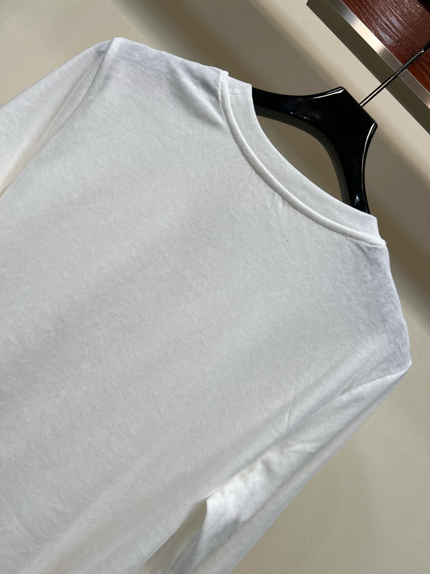 Women's T-Shirts CHANEL 18302970