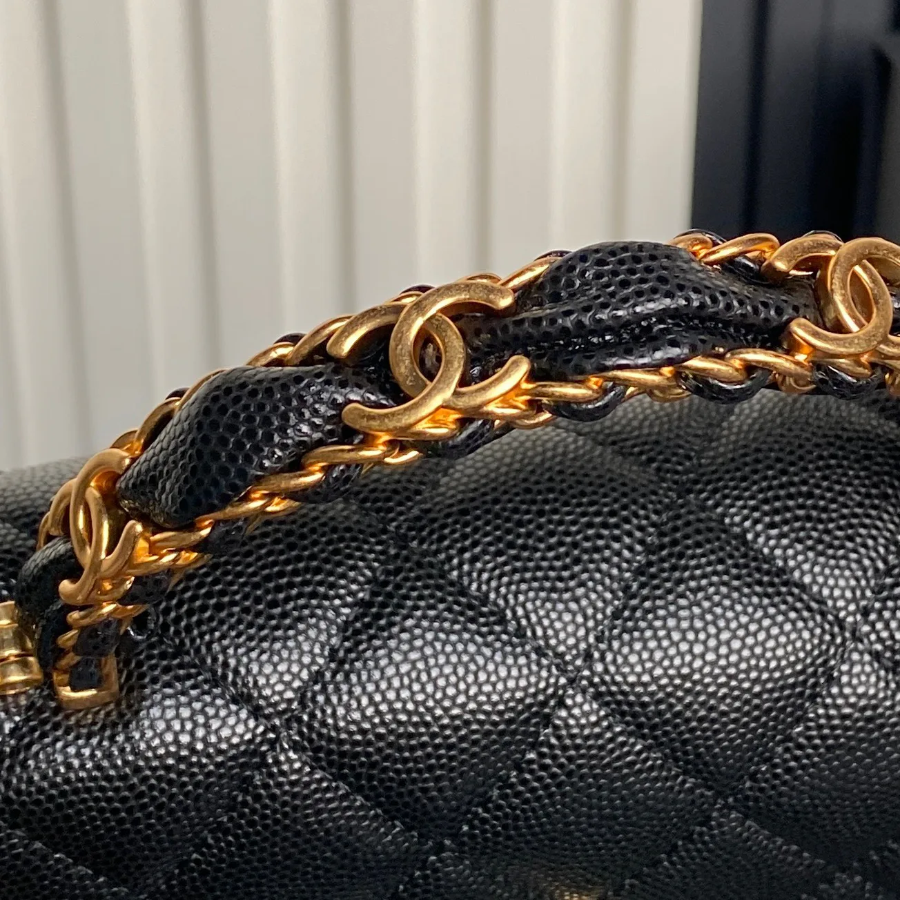 Women's Classic Handbags CHANEL 17364575