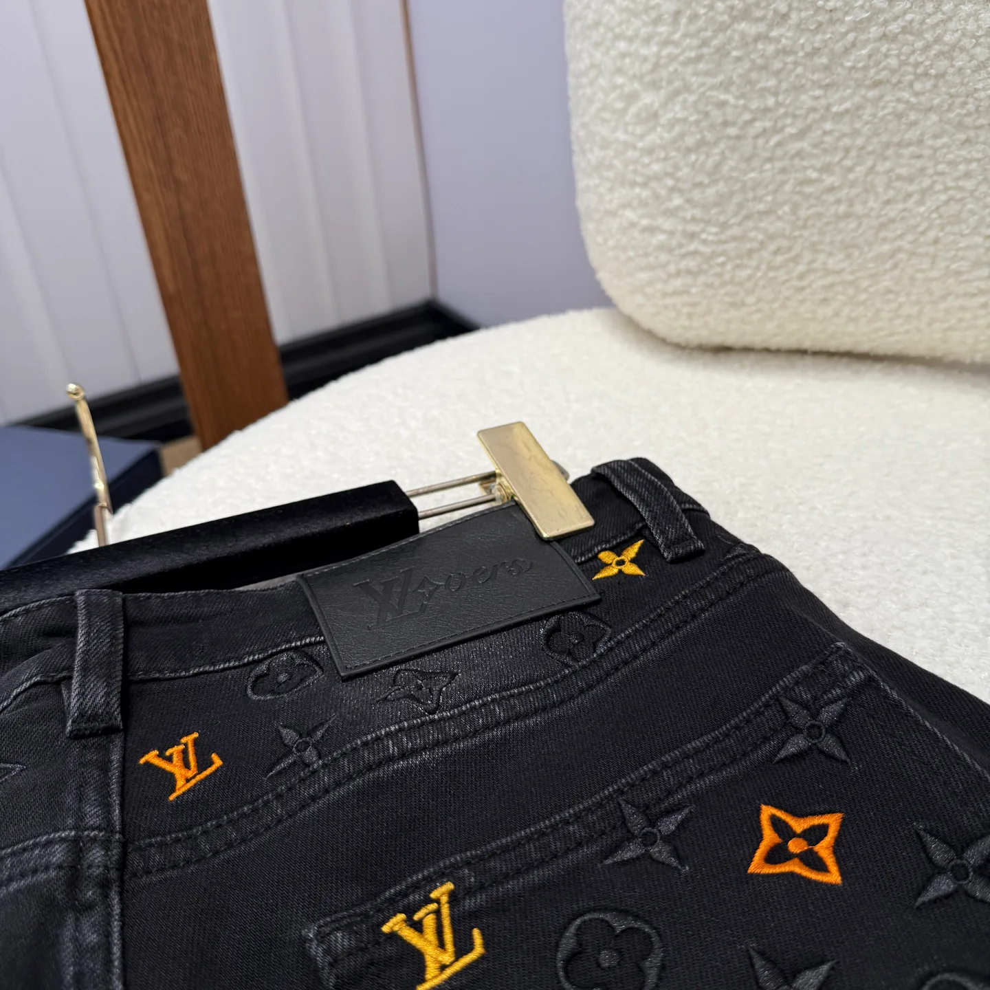 Men's Jeans LOUIS VUITTON 18029771