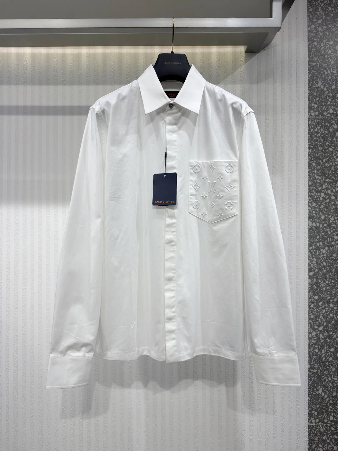 Men's Shirts LOUIS VUITTON 17967149