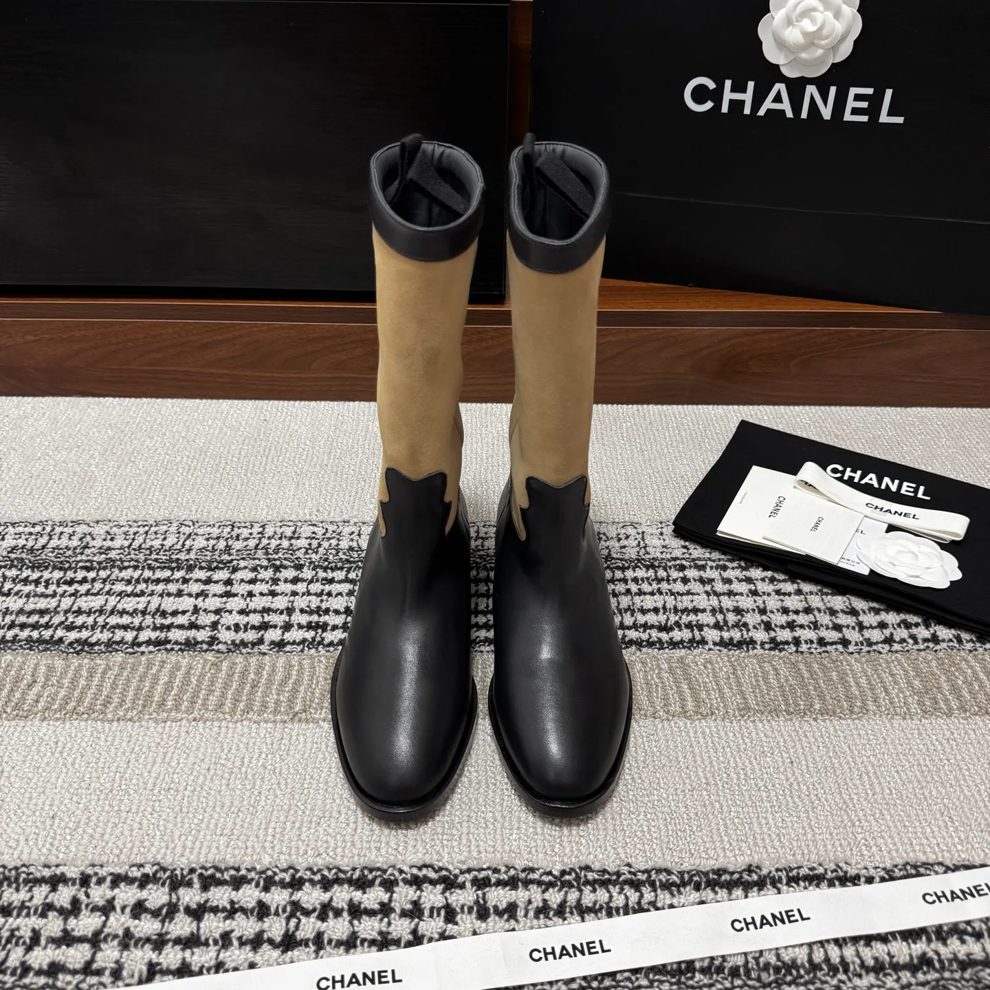 Women's Boots CHANEL 18083658