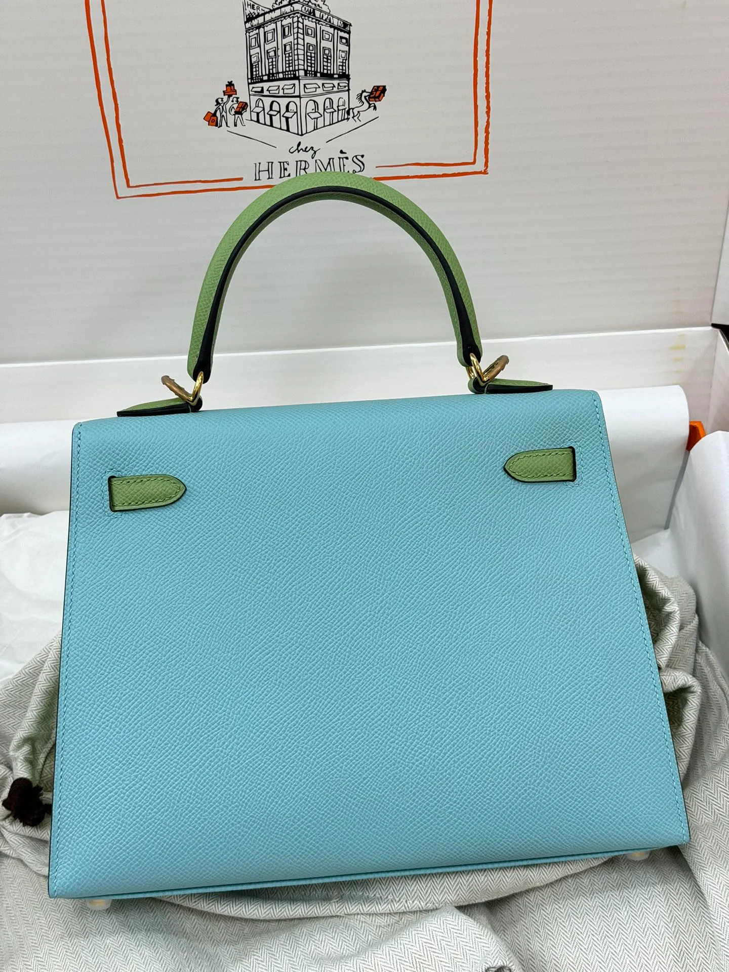 Women's Classic Handbags HERMES 18454949