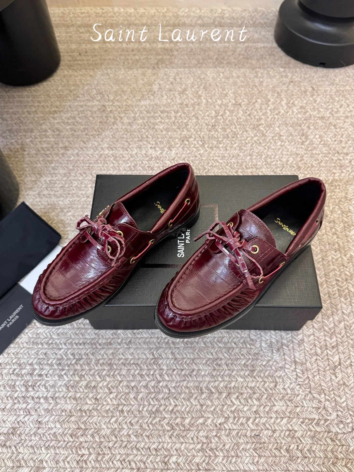 Women's Loafers And Moccasins SAINT LAURENT 18133006