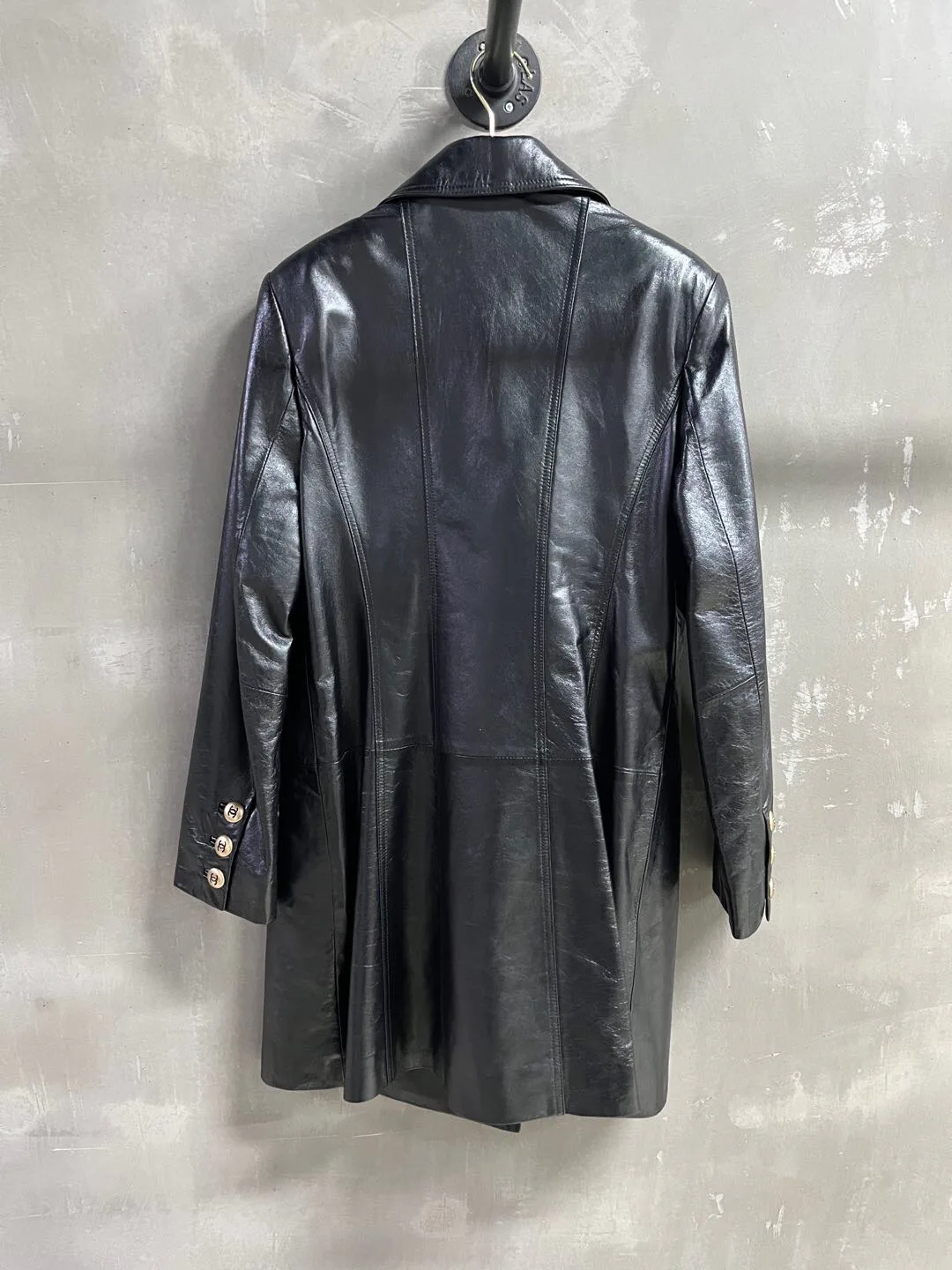 Women's Leather Jackets And Sheepskin Coats CHANEL 18172742