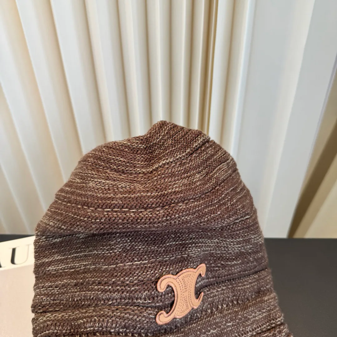 Hats CELINE 18198455