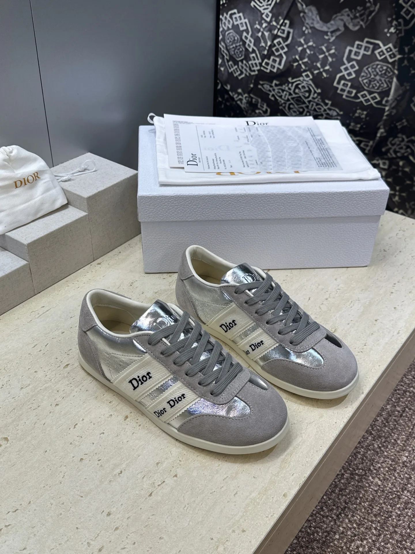 Women's Sneakers CHRISTIAN DIOR 17612350