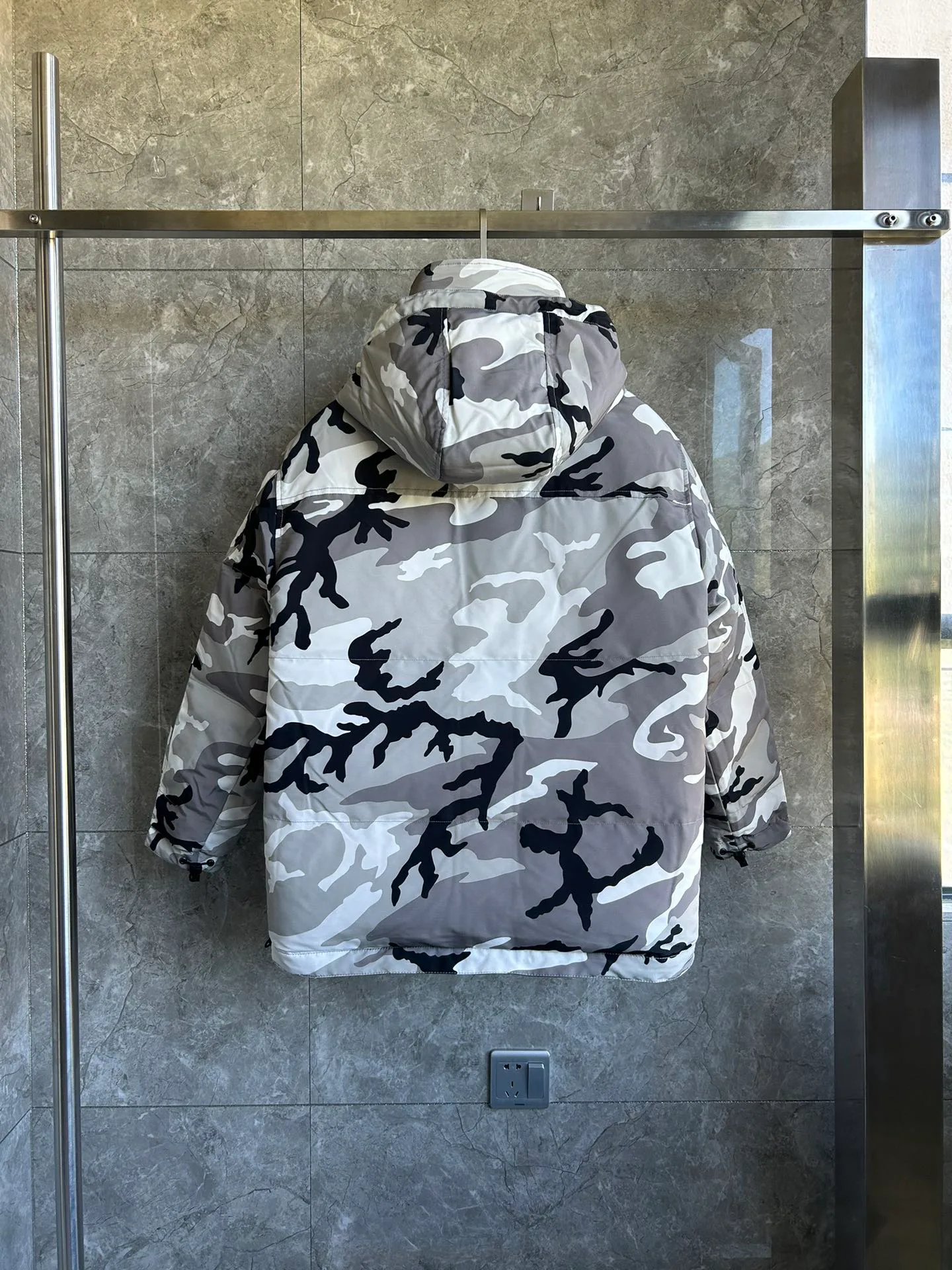 Women's Jackets And Down Jackets CANADA GOOSE 17854553