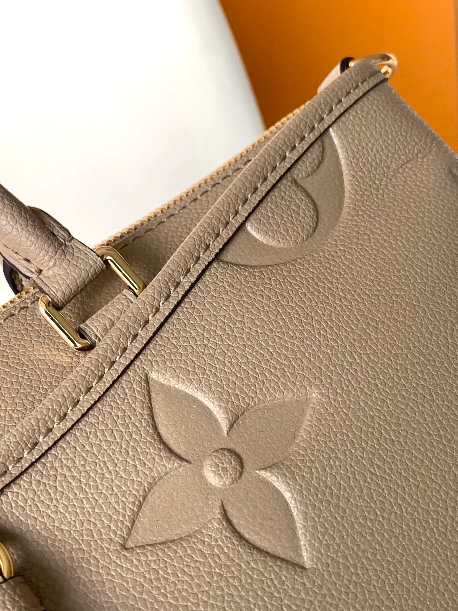 Women's Classic Handbags LOUIS VUITTON 17949192