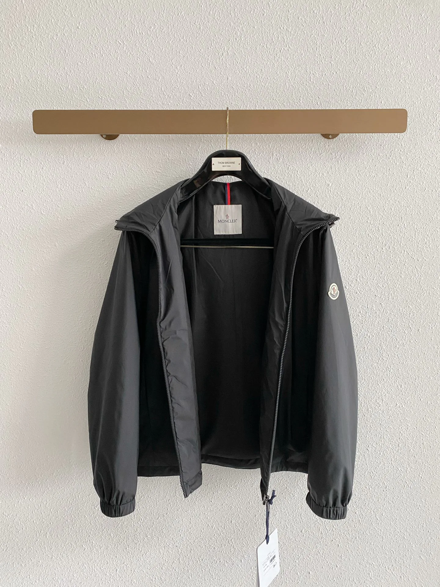 Куртки И Пуховики Мужские Moncler 18596595