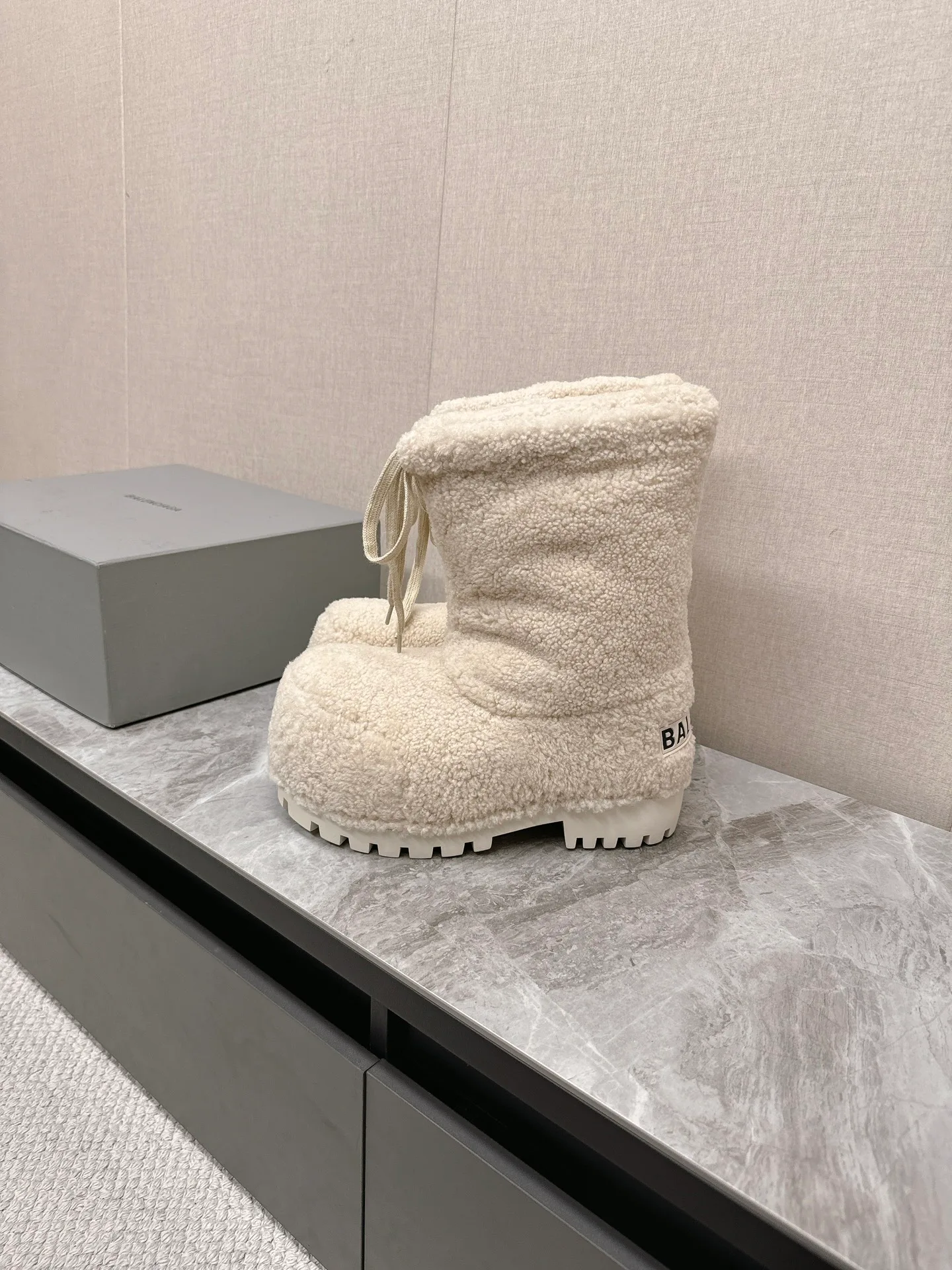 Women's Ugg Boots BALENCIAGA 18152906